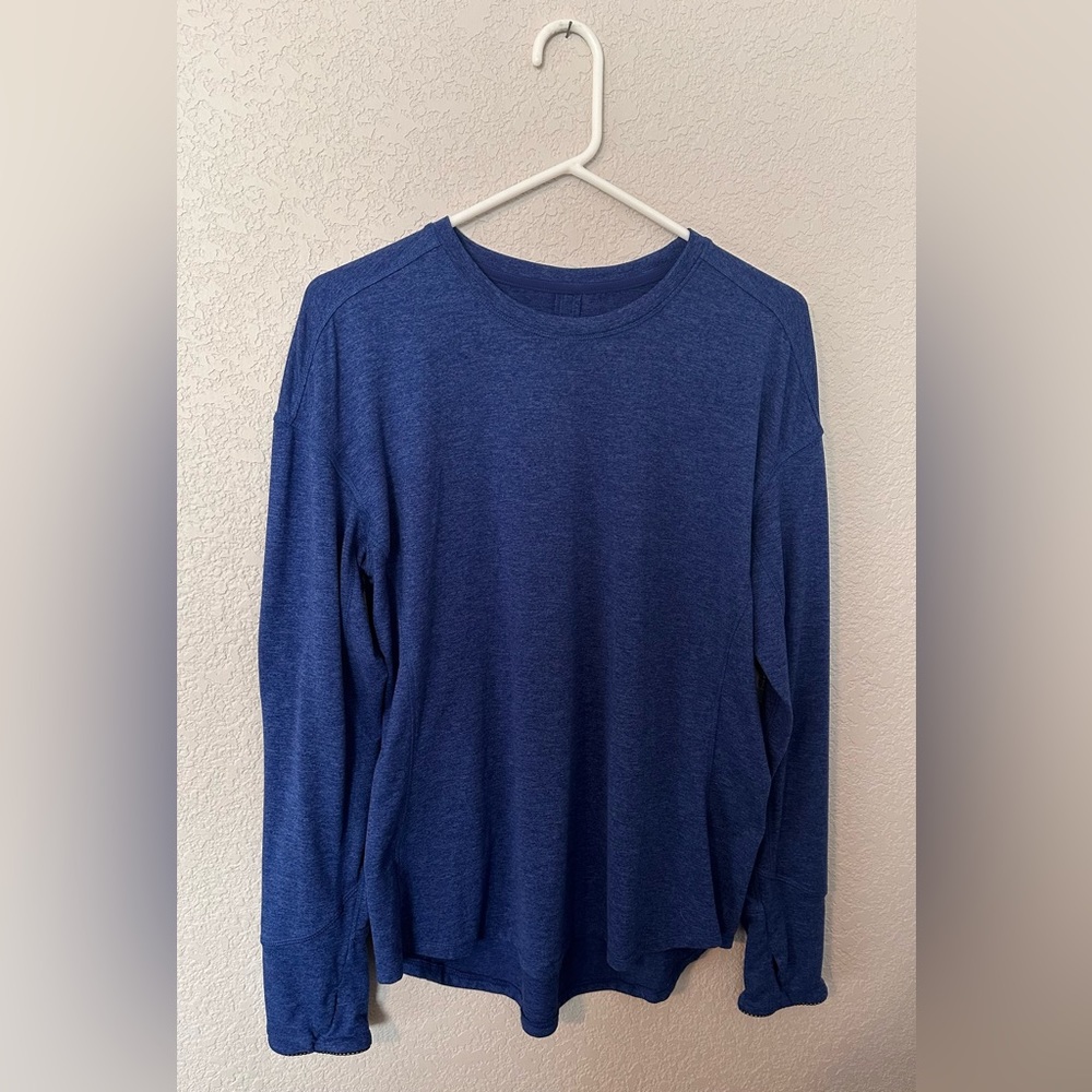 Avia Women’s performance long sleeve with thumbholes